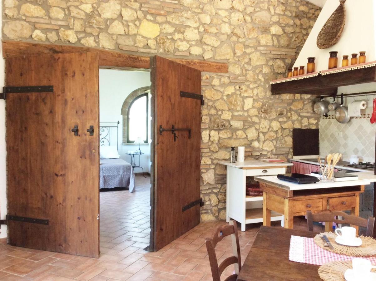 Relais Casale Il Poggetto - Olivo 2 By Zoom In Earth Leilighet Cecina  Eksteriør bilde